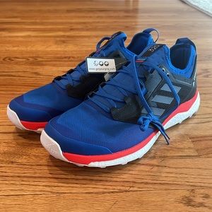 NWT Terrex Agravic XT